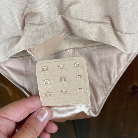 SPANX High-Waisted Body Tunic Shapewear Tan Nude 1457 Slimming Women's Medium - Picture 4 of 12